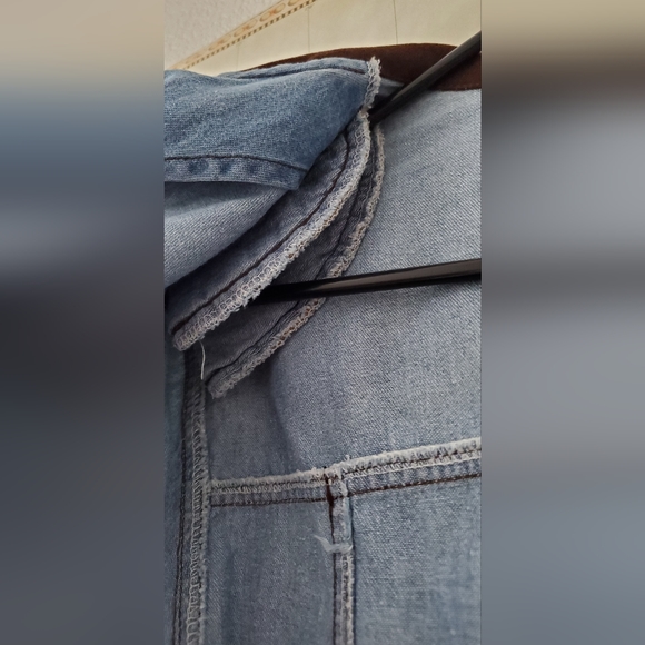 VTG denim button up - Picture 4 of 6